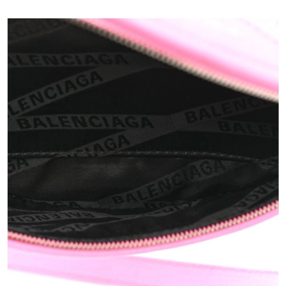 Hot pink Balenciaga Fanny bag - Picture 6 of 9